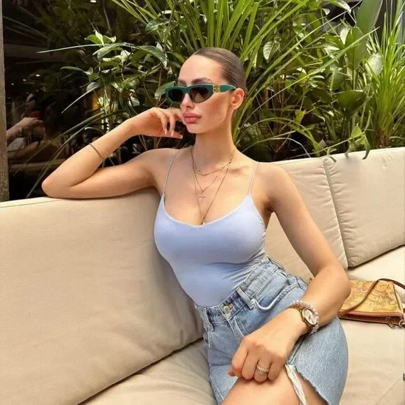 SALE! NEW Balenciaga BB0095S 005 Green Gold Logo Grey Cat Eye Women Sunglasses - Picture 5 of 15